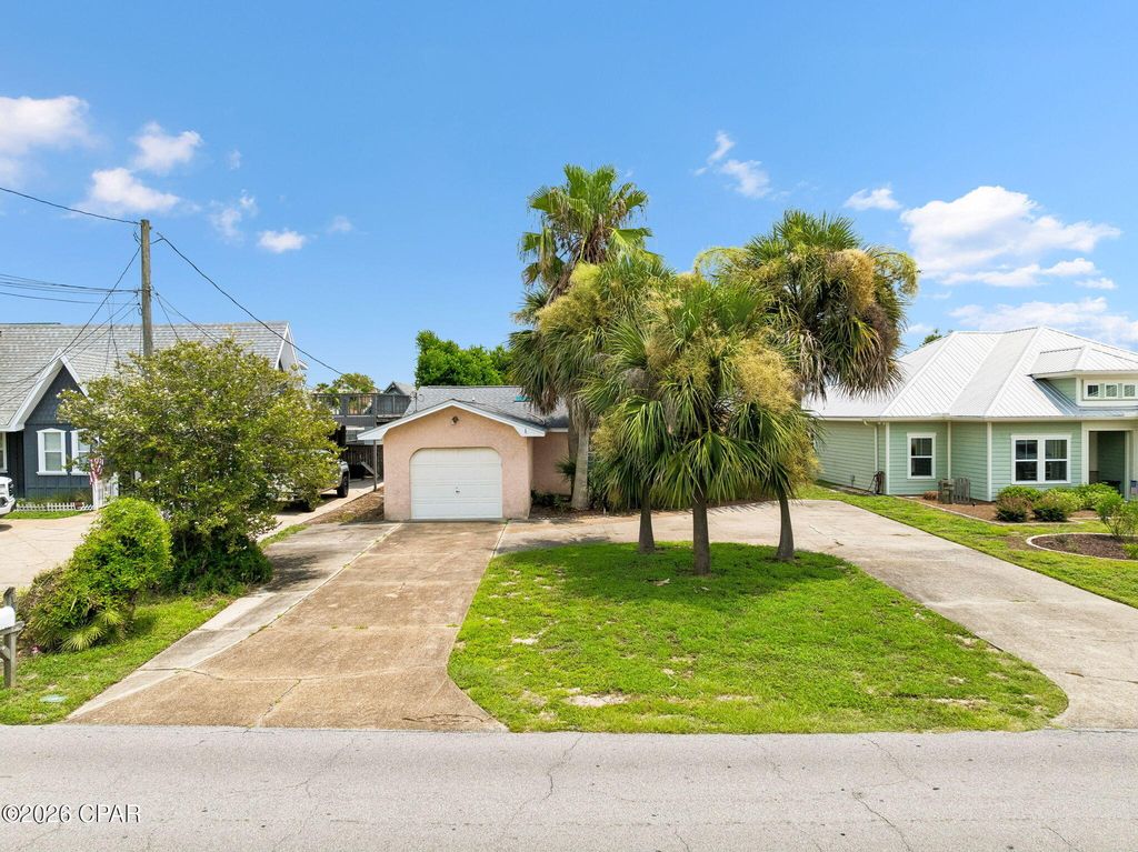 Image 18 of property listing at 121 Cobb Road, Panama City Beach, FL 32413