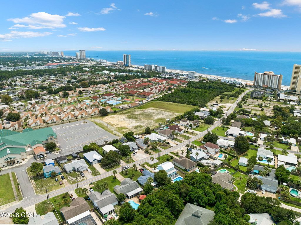 Image 2 of property listing at 121 Cobb Road, Panama City Beach, FL 32413