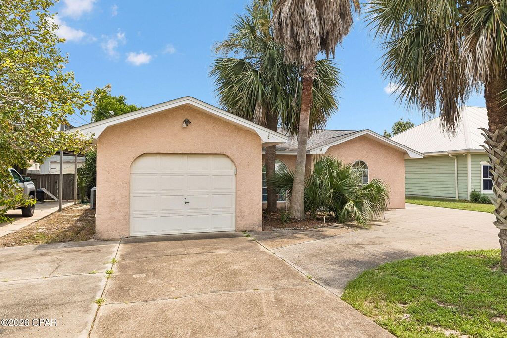 Image 20 of property listing at 121 Cobb Road, Panama City Beach, FL 32413