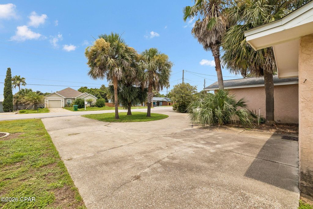 Image 24 of property listing at 121 Cobb Road, Panama City Beach, FL 32413