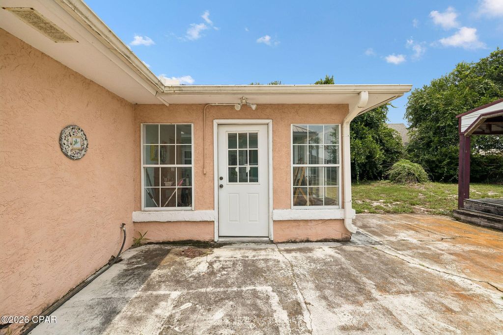 Image 27 of property listing at 121 Cobb Road, Panama City Beach, FL 32413