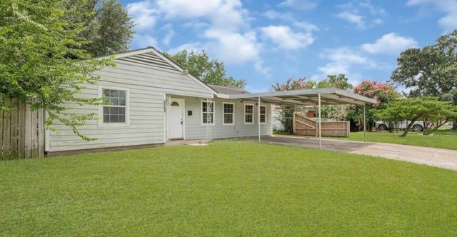2210 Marshall Street, Pasadena, TX 77506