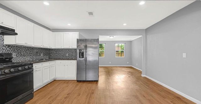 2210 Marshall Street, Pasadena, TX 77506
