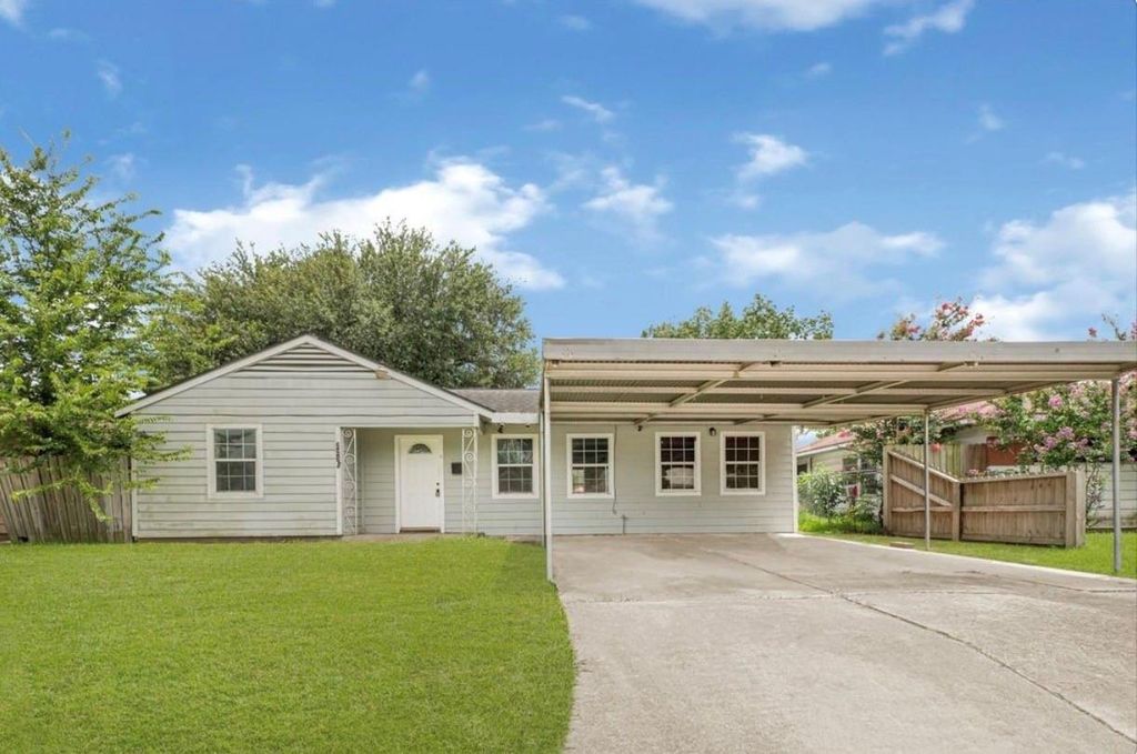 2210 Marshall Street, Pasadena, TX 77506