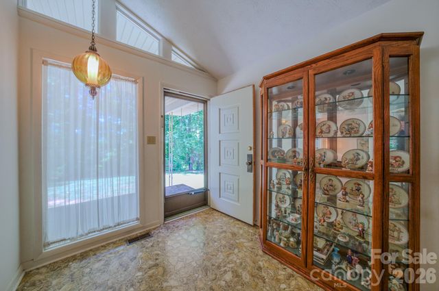 22 Tilson Trail, Asheville, NC 28805