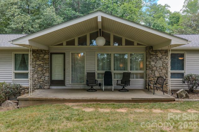 22 Tilson Trail, Asheville, NC 28805