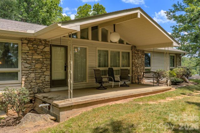 22 Tilson Trail, Asheville, NC 28805