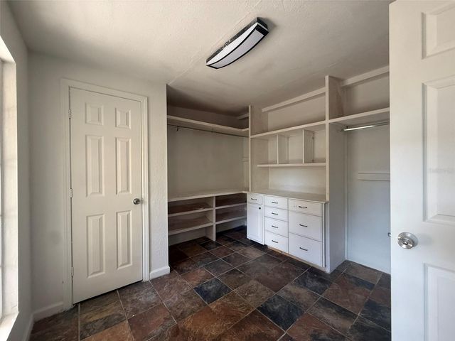 2816 NE 14TH DRIVE, Gainesville, FL 32609