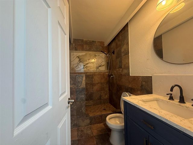 2816 NE 14TH DRIVE, Gainesville, FL 32609