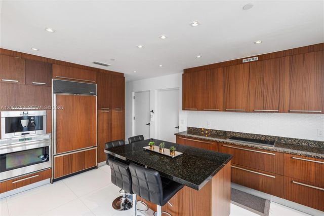 15811 Collins Avenue 1604, Sunny Isles Beach, FL 33160