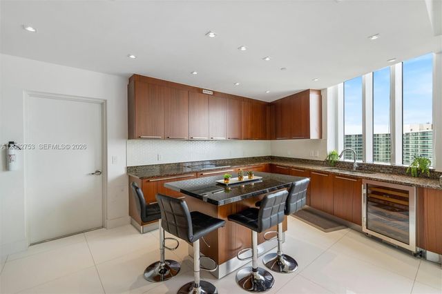 15811 Collins Avenue 1604, Sunny Isles Beach, FL 33160