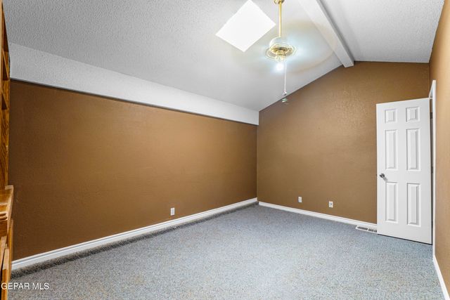 5639 SCHWARZKOPF Drive, El Paso, TX 79934