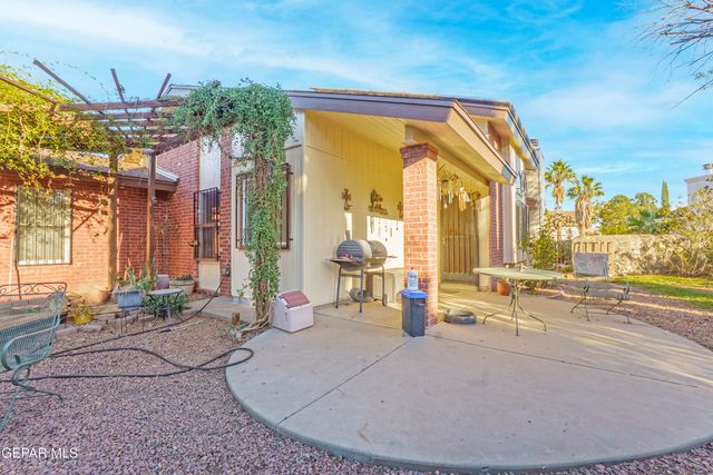 5639 SCHWARZKOPF Drive, El Paso, TX 79934