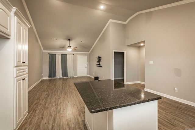 24 Remington Lane, Ward, AR 72176