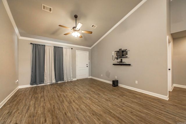 24 Remington Lane, Ward, AR 72176