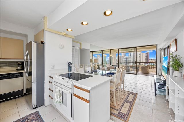 2333 Kapiolani Boulevard 1317, Honolulu, HI 96826