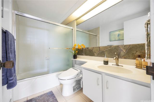 2333 Kapiolani Boulevard 1317, Honolulu, HI 96826