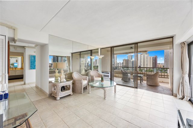 2333 Kapiolani Boulevard 1317, Honolulu, HI 96826