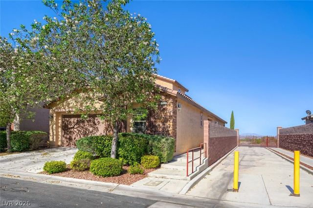 7524 Old Compton Street, Las Vegas, NV 89166