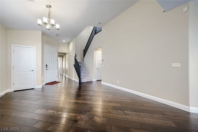 7524 Old Compton Street, Las Vegas, NV 89166