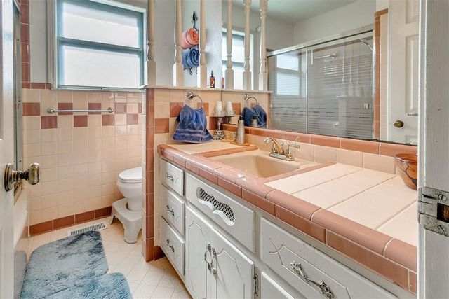 6413 S McKinley Avenue, Oklahoma City, OK 73139