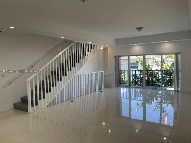 1813 Madison St 3, Hollywood, FL 33020