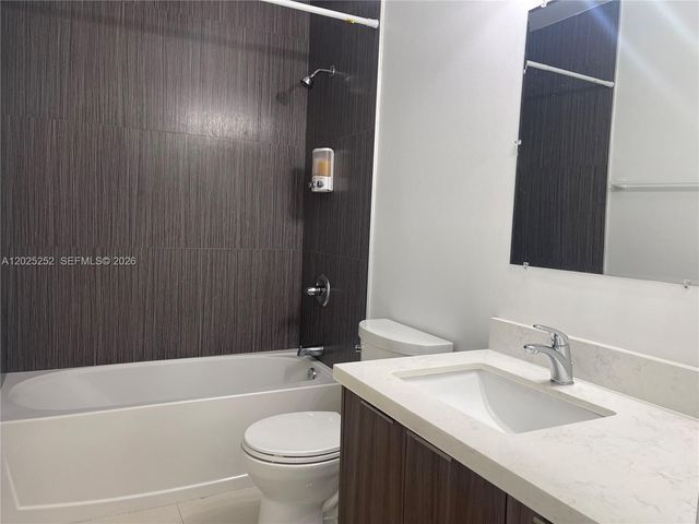 1813 Madison St 3, Hollywood, FL 33020