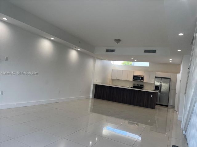 1813 Madison St 3, Hollywood, FL 33020