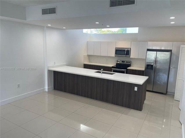 1813 Madison St 3, Hollywood, FL 33020