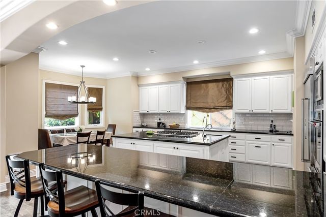 1136 5th Street, Manhattan Beach, CA 90266