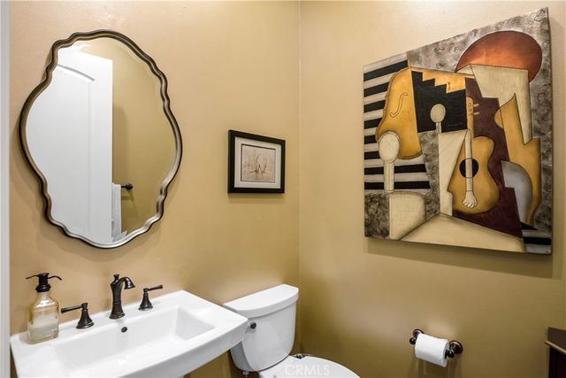 1136 5th Street, Manhattan Beach, CA 90266