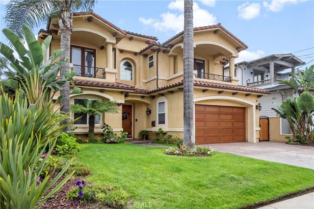 1136 5th Street, Manhattan Beach, CA 90266