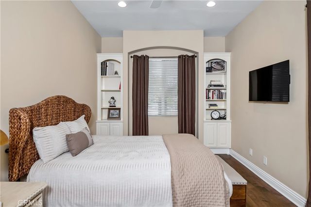 1136 5th Street, Manhattan Beach, CA 90266