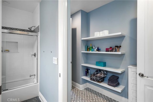1136 5th Street, Manhattan Beach, CA 90266