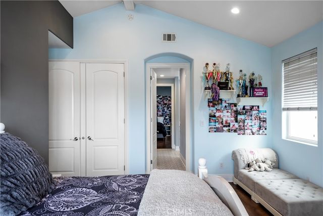 1136 5th Street, Manhattan Beach, CA 90266