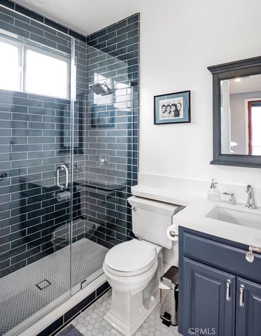 1136 5th Street, Manhattan Beach, CA 90266