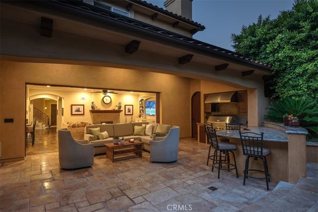 1136 5th Street, Manhattan Beach, CA 90266