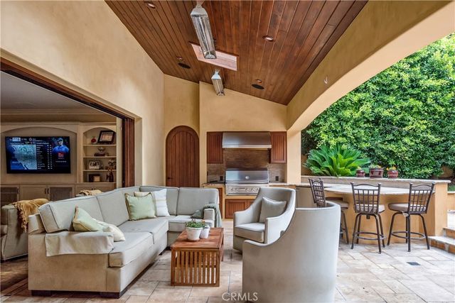 1136 5th Street, Manhattan Beach, CA 90266