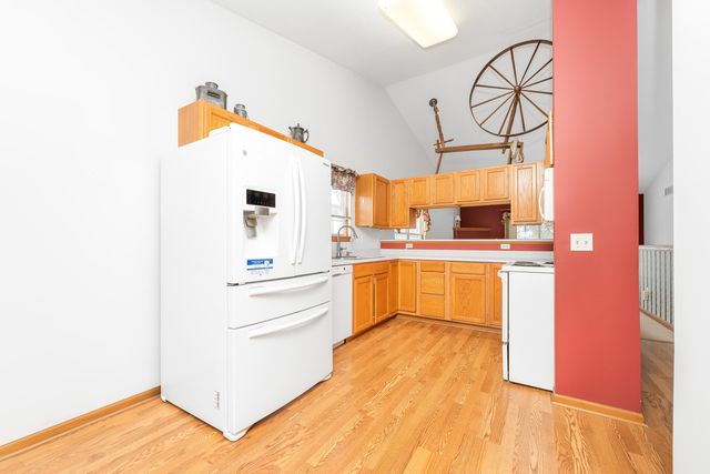 6105 Fairgrove Street, Oshtemo Twp, MI 49009