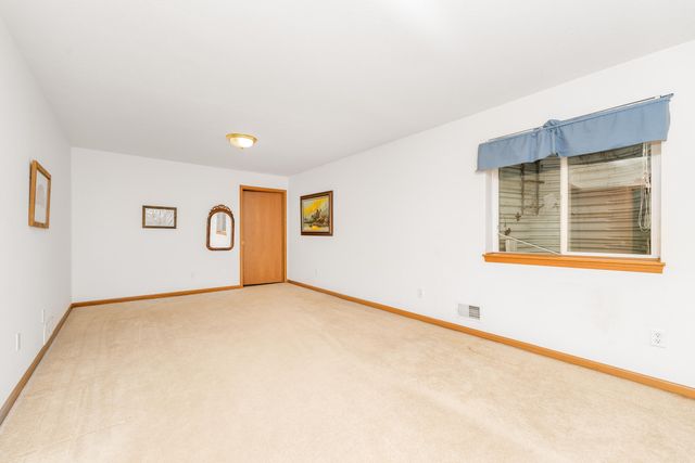 6105 Fairgrove Street, Oshtemo Twp, MI 49009