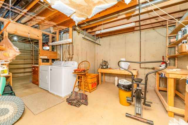 6105 Fairgrove Street, Oshtemo Twp, MI 49009