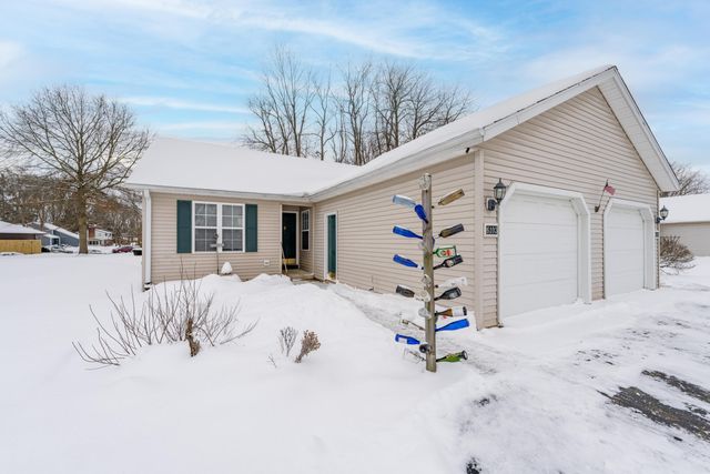 6105 Fairgrove Street, Oshtemo Twp, MI 49009