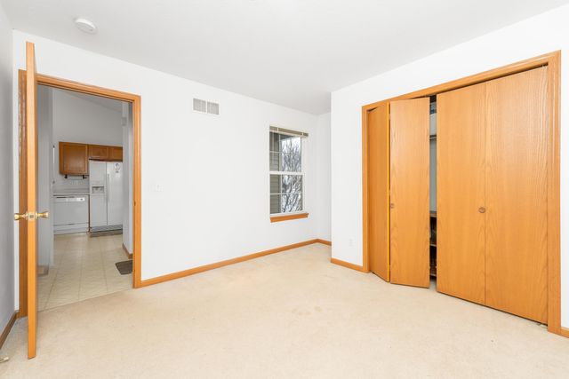 6105 Fairgrove Street, Oshtemo Twp, MI 49009