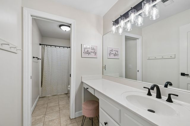 2830 Stacey St, Thompsons Station, TN 37179