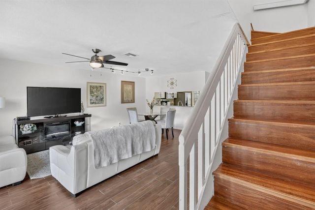 12175 NW 36th Place, Sunrise, FL 33323