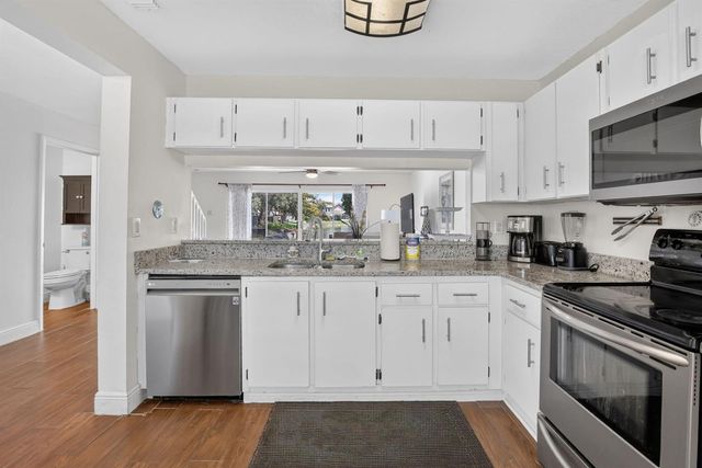 12175 NW 36th Place, Sunrise, FL 33323