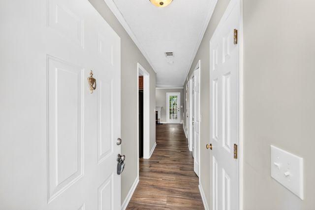430 Claircrest Dr, Antioch, TN 37013