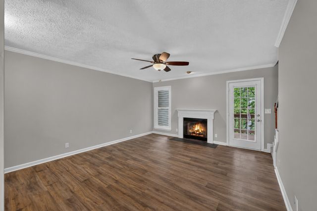 430 Claircrest Dr, Antioch, TN 37013