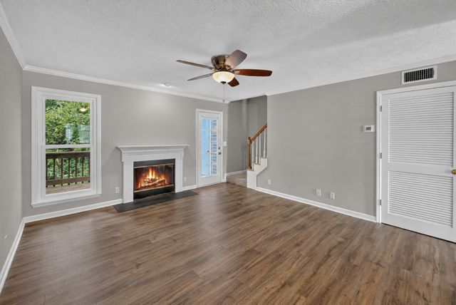 430 Claircrest Dr, Antioch, TN 37013