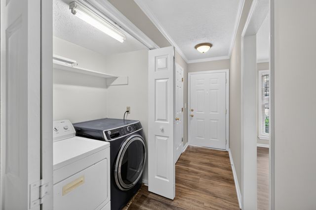 430 Claircrest Dr, Antioch, TN 37013